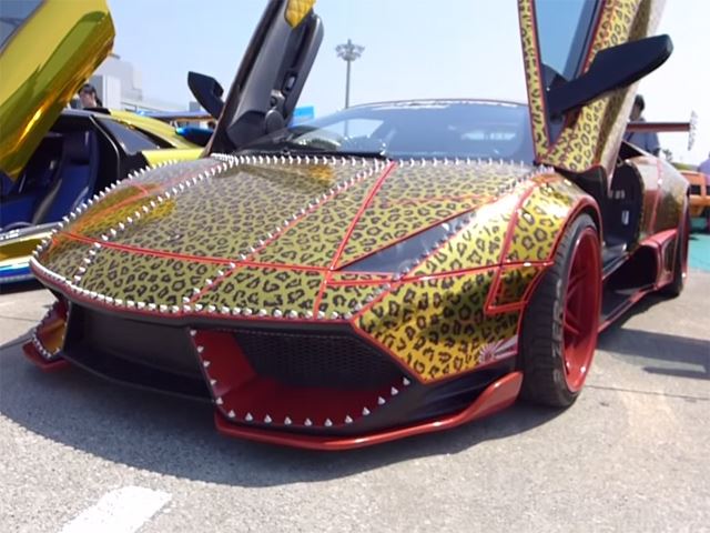 Это самый уродливый Lamborghini в мире?